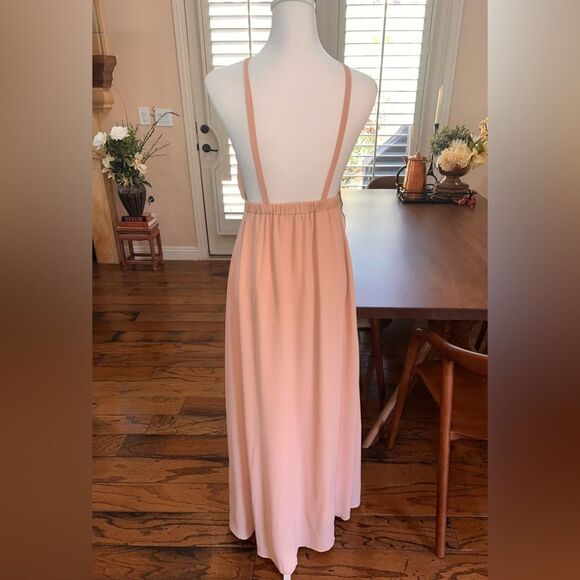 Show Me Your MuMu Chiffon Dusted Peach Backless Halter Maxi Gown XS Bridesmaid - Picture 9 of 11